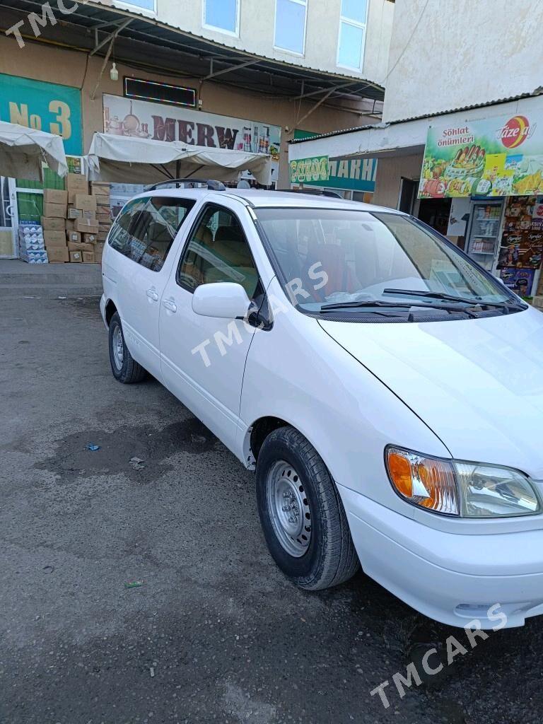 Toyota Sienna 2002 - 140 000 TMT - Туркменабат - img 3