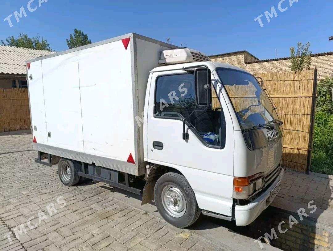 Isuzu Forward 2006 - 140 000 TMT - Керки - img 2