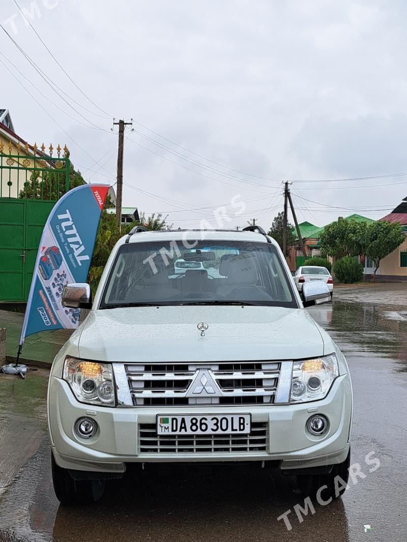 Mitsubishi Pajero 2014 - 249 000 TMT - Туркменабат - img 4