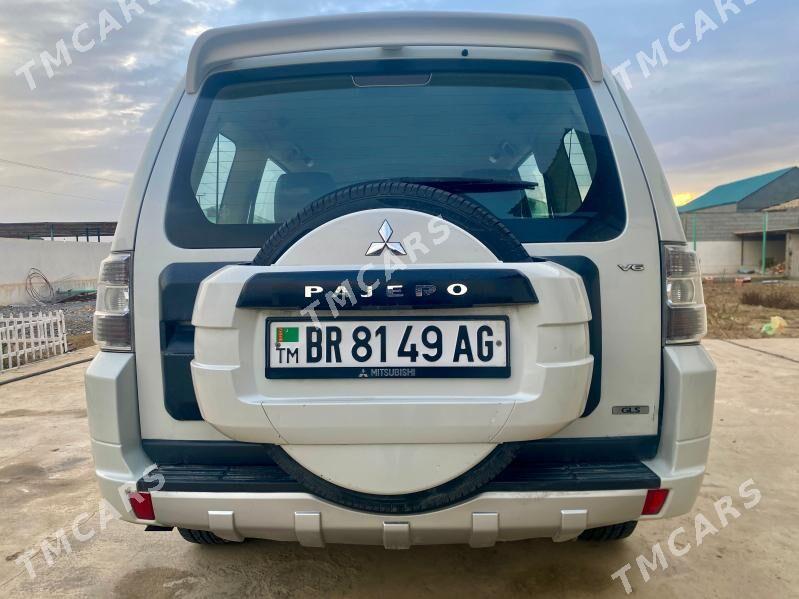 Mitsubishi Pajero 2011 - 230 000 TMT - Ашхабад - img 2