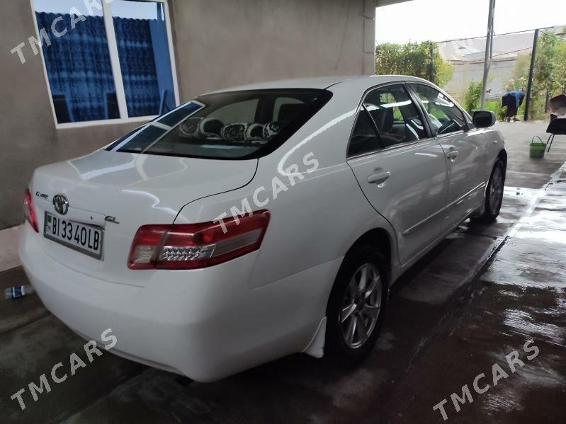 Toyota Camry 2011 - 130 000 TMT - Магданлы - img 3