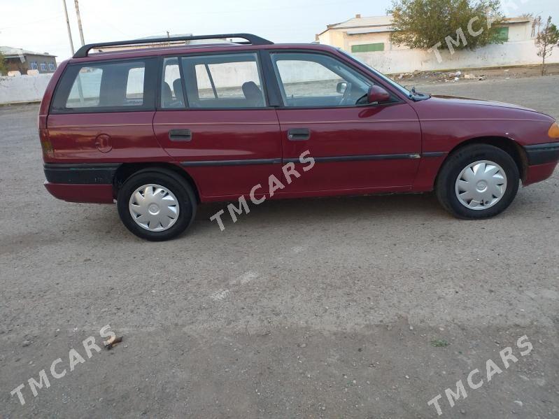 Opel Astra 1995 - 33 000 TMT - Дашогуз - img 4