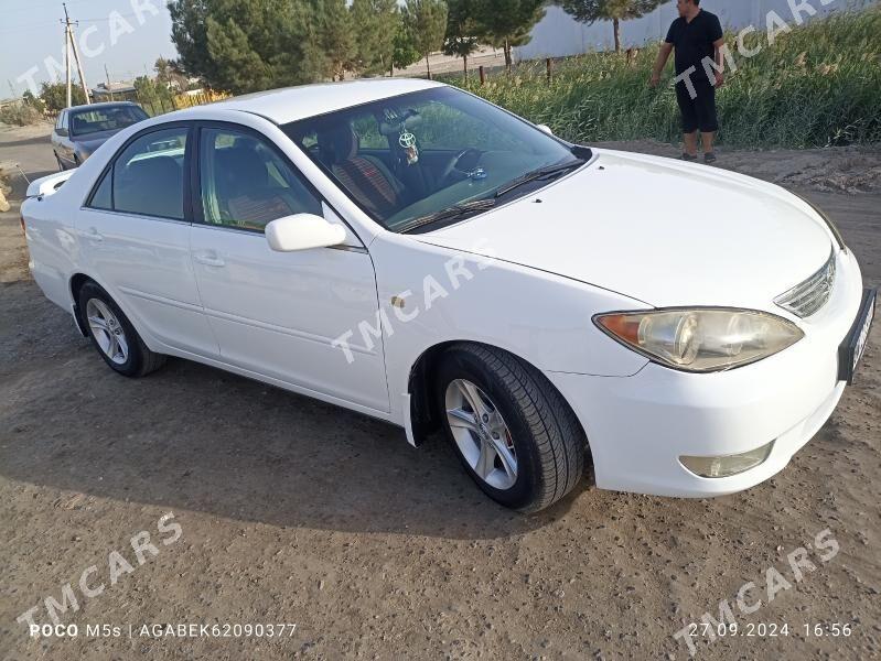 Toyota Camry 2004 - 130 000 TMT - Dänew - img 3