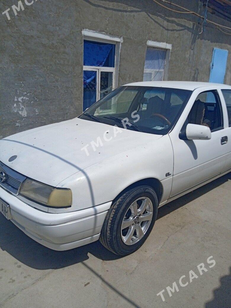 Opel Vectra 1991 - 35 000 TMT - Ak bugdaý etraby - img 7