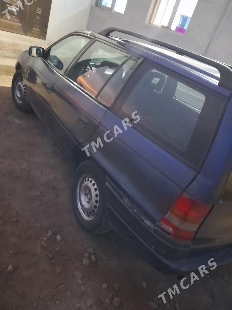 Opel Astra 1996 - 35 000 TMT - Şabat etr. - img 2