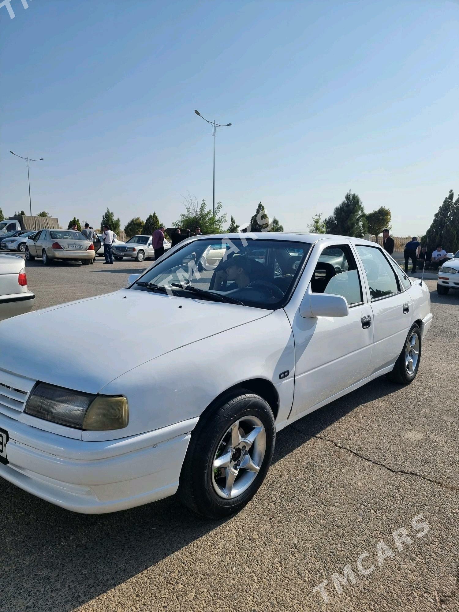 Opel Vectra 1992 - 25 000 TMT - Çärjew - img 5