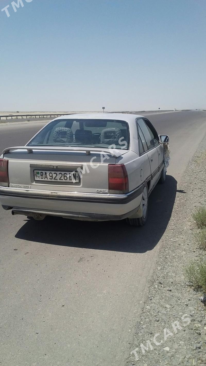 Opel Omega 1992 - 25 000 TMT - Балканабат - img 2