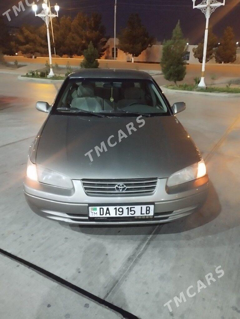 Toyota Camry 1999 - 120 000 TMT - Туркменабат - img 4