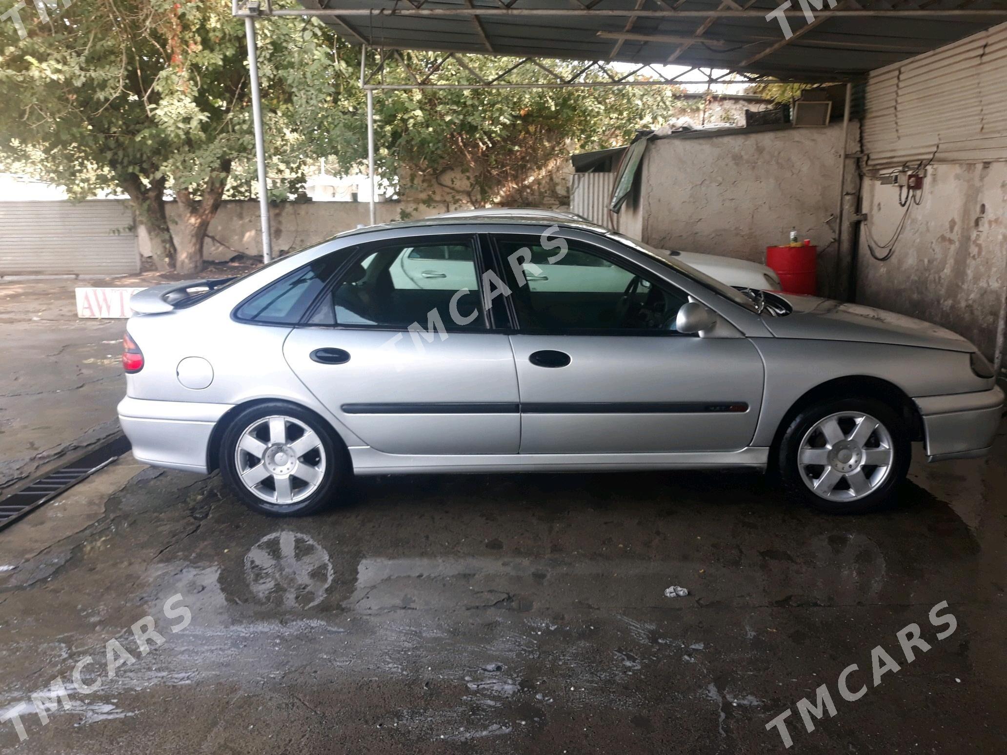 Renault Laguna 1 2001 - 45 000 TMT - Garadamak - img 5