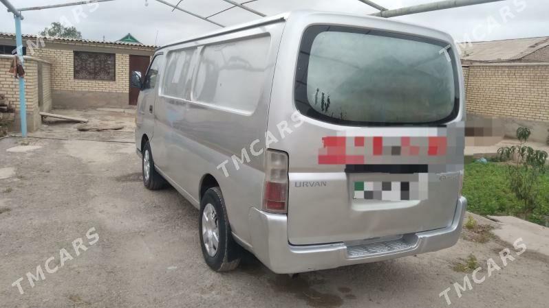 Toyota Hiace 2009 - 140 000 TMT - Kaka - img 2