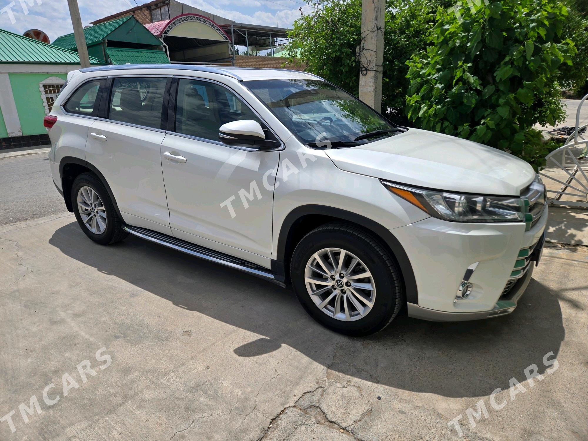 Toyota Highlander 2018 - 470 000 TMT - Ашхабад - img 4