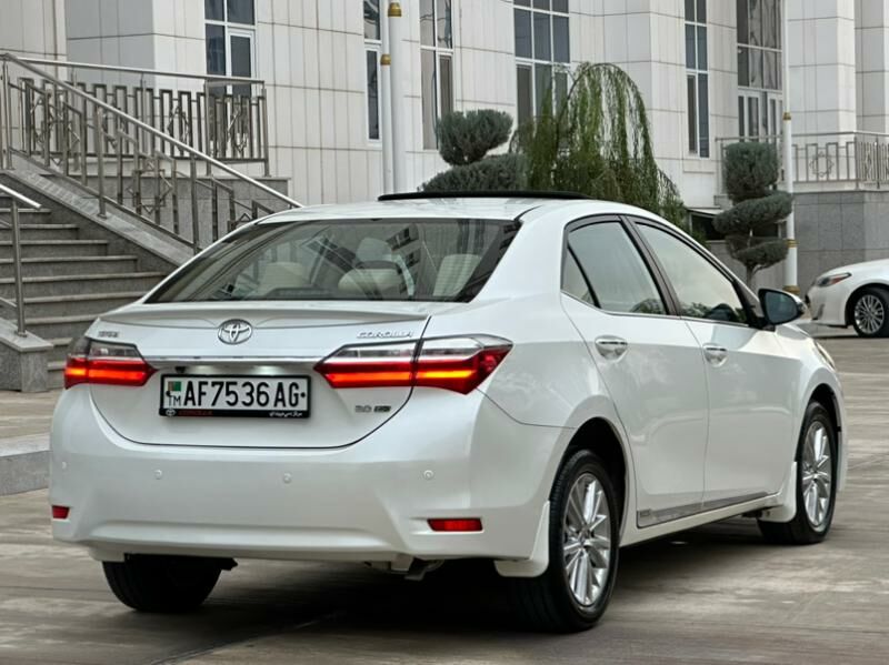 Toyota Corolla 2017 - 300 000 TMT - Aşgabat - img 4