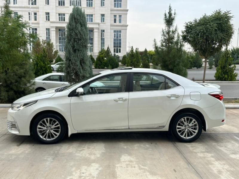 Toyota Corolla 2017 - 300 000 TMT - Aşgabat - img 5