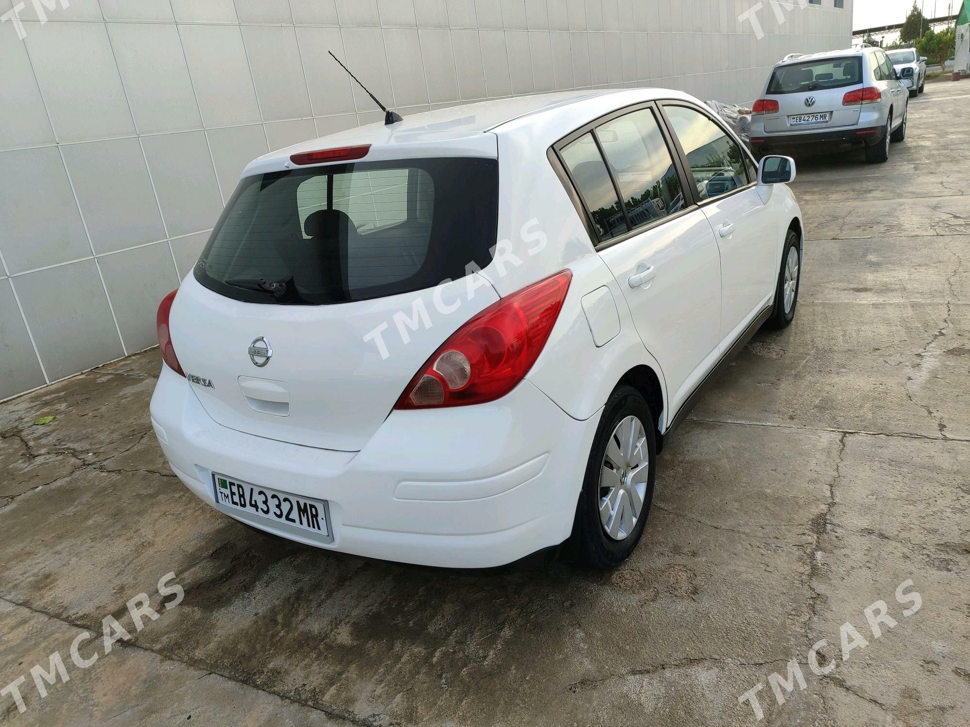 Nissan Versa 2010 - 98 000 TMT - Мары - img 4