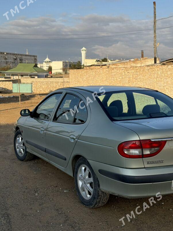 Renault Megane 2 2003 - 44 000 TMT - Türkmenbaşy - img 4