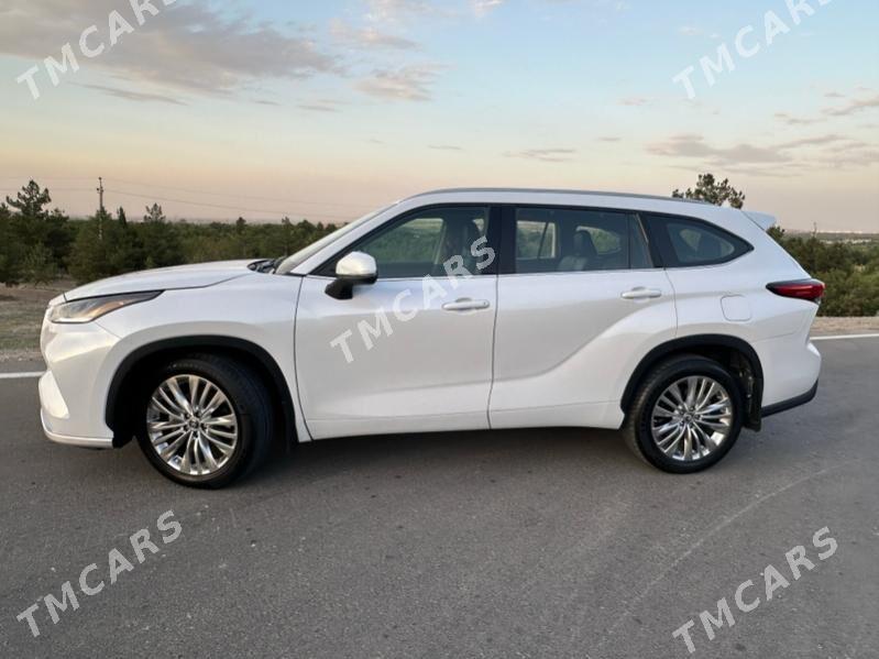 Toyota Highlander 2022 - 550 000 TMT - Ашхабад - img 7