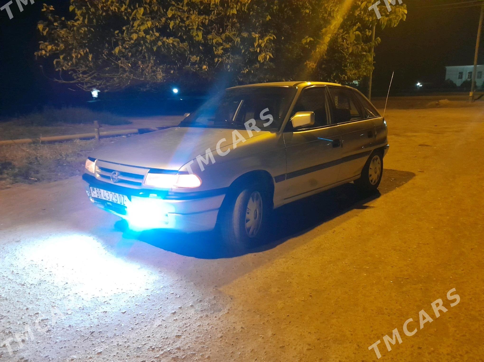 Opel Astra 1992 - 30 000 TMT - Daşoguz - img 3