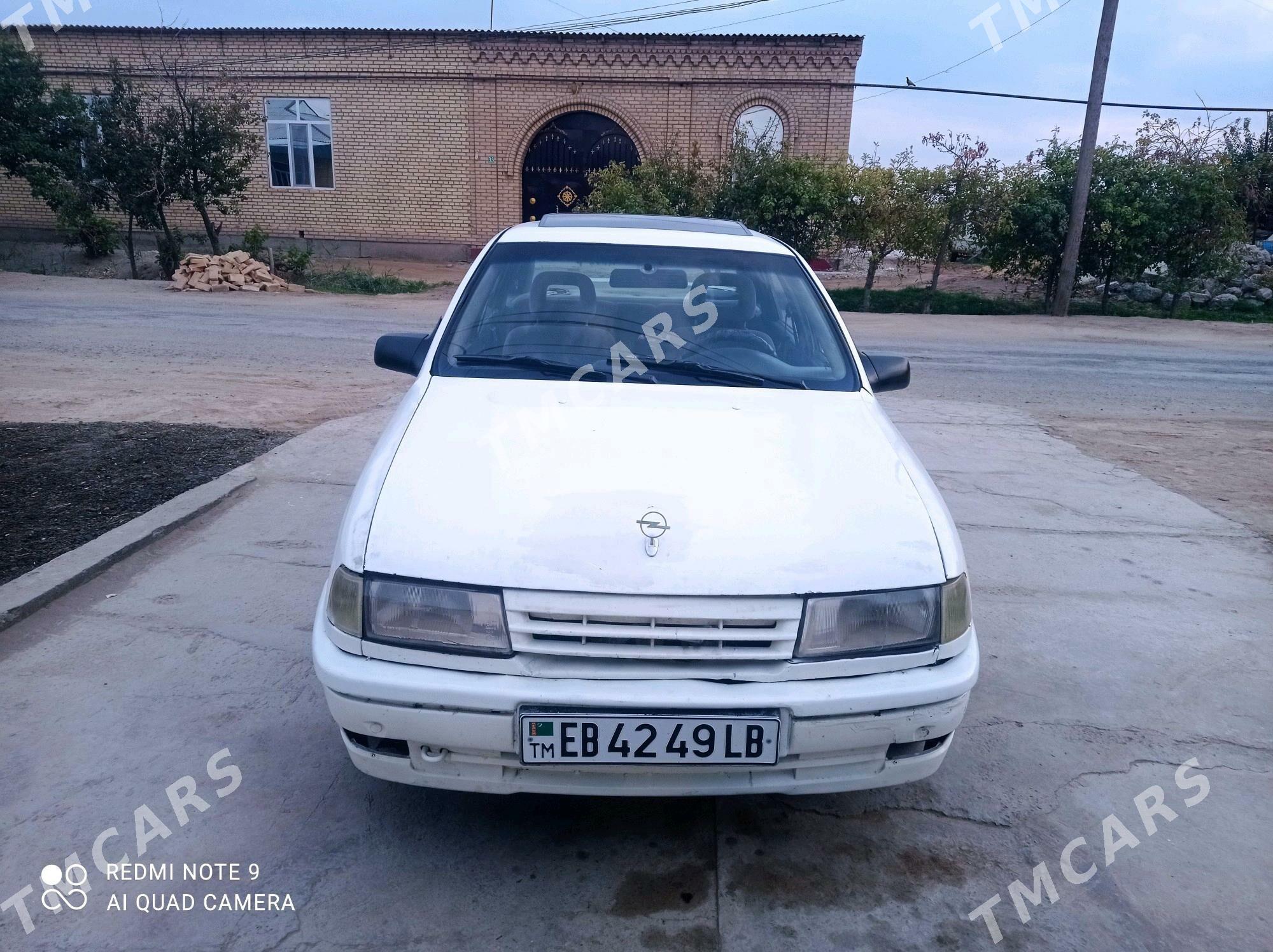 Opel Vectra 1992 - 26 000 TMT - Дянев - img 5