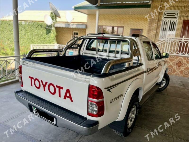 Toyota Hilux 2012 - 258 000 TMT - Mary - img 9