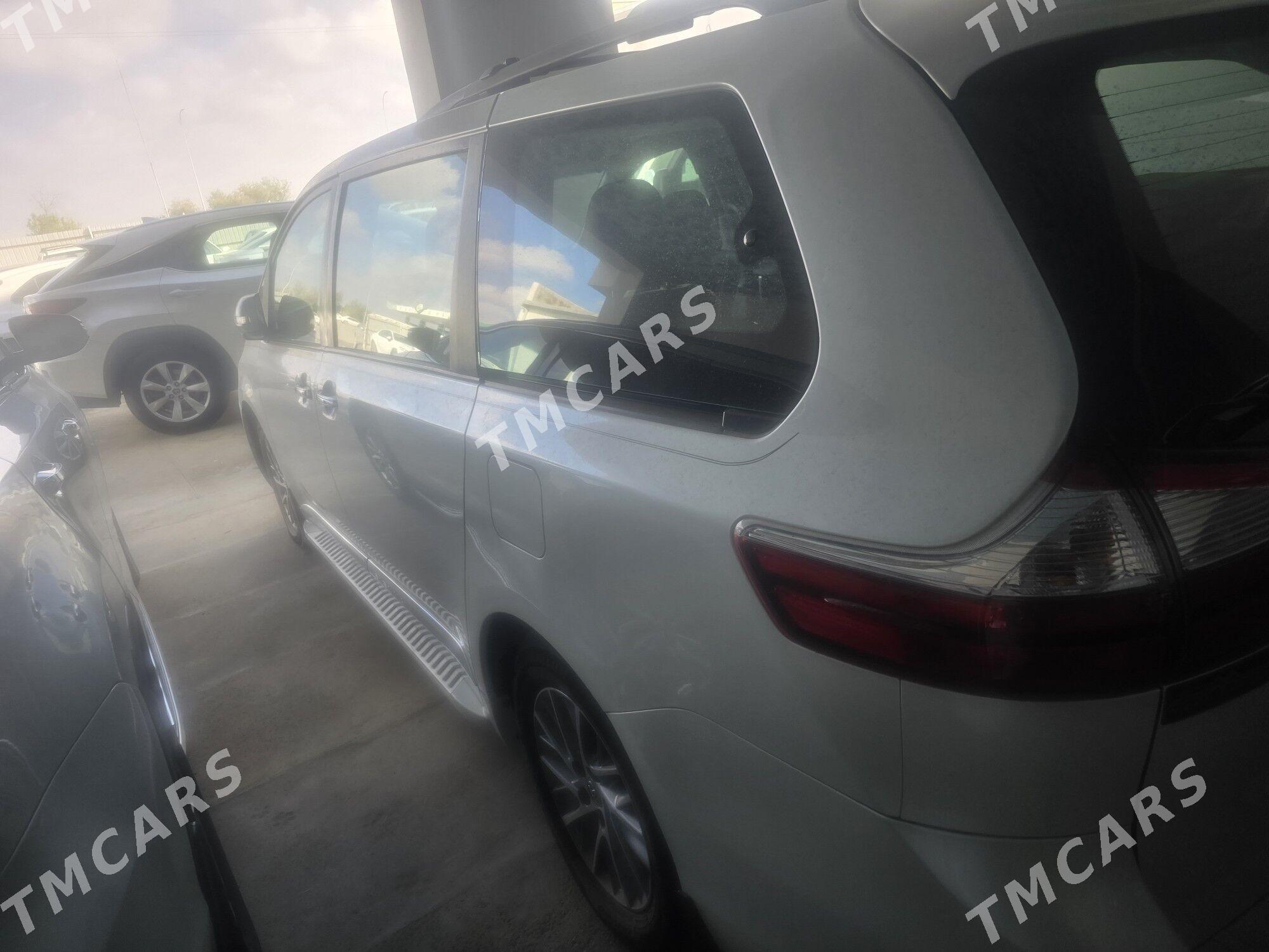 Toyota Sienna 2017 - 450 000 TMT - Mary - img 4