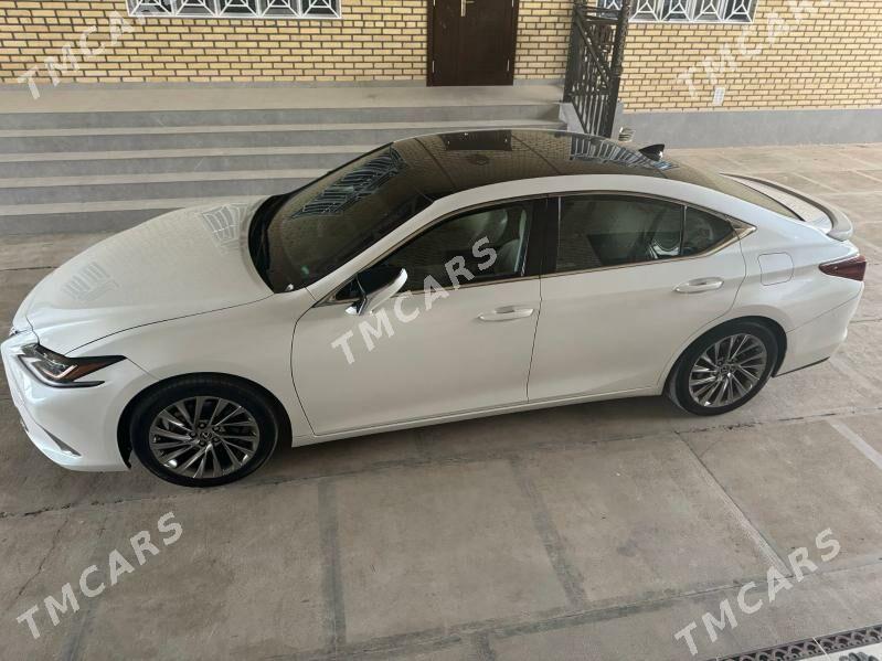 Lexus ES 350 2021 - 590 000 TMT - Мары - img 4