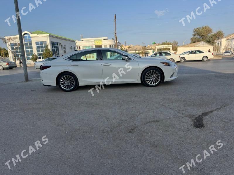 Lexus ES 350 2021 - 590 000 TMT - Мары - img 5