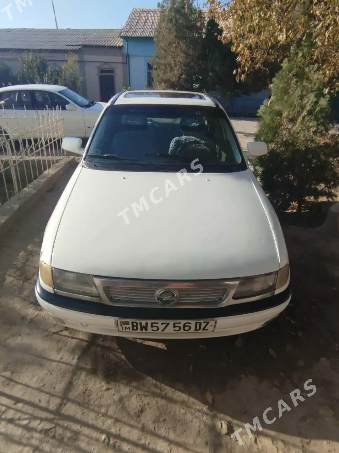 Opel Astra 1992 - 25 000 TMT - Daşoguz - img 4