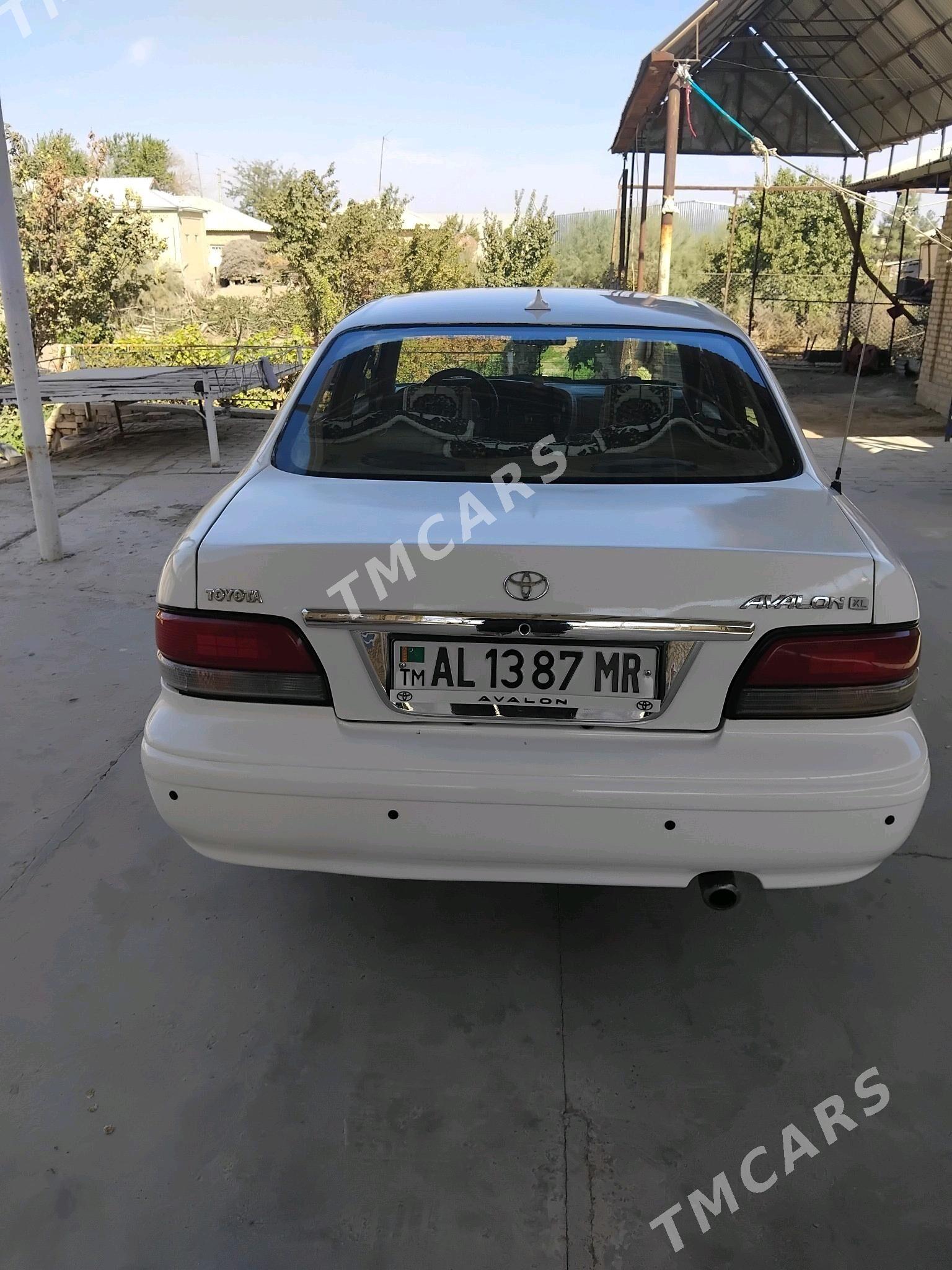 Toyota Avalon 1996 - 90 000 TMT - Сакарчага - img 7