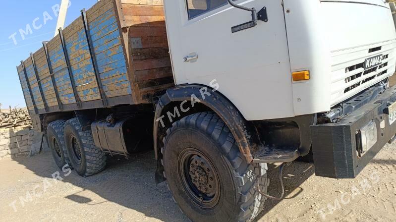 Kamaz Euro 3 2003 - 160 000 TMT - Ак-Бугдайский этрап - img 3