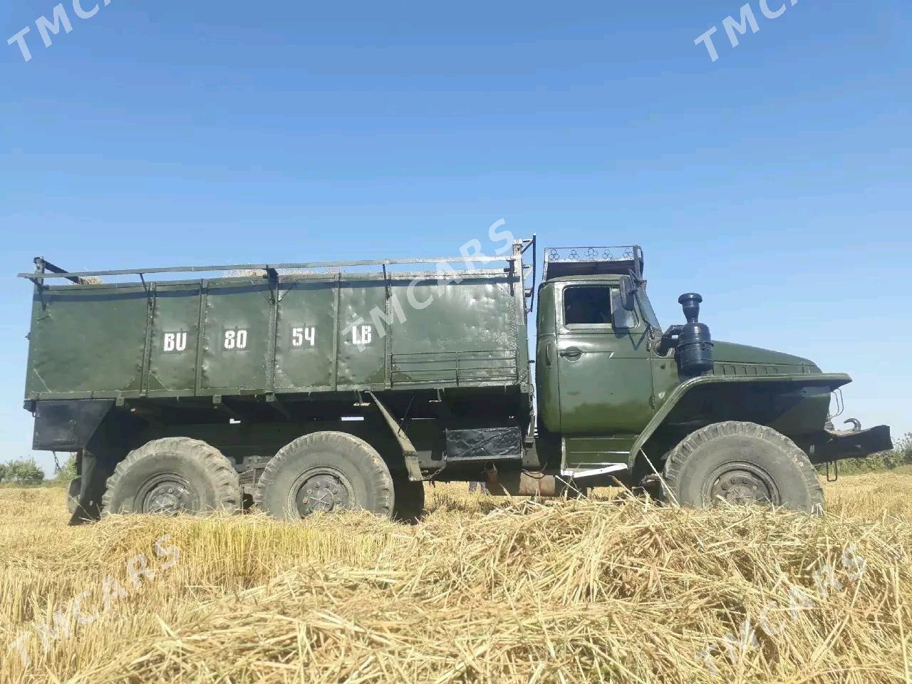 Ural 4320 1987 - 185 000 TMT - Halaç - img 2