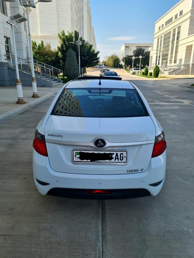 Toyota Corolla 2019 - 135 000 TMT - Aşgabat - img 2