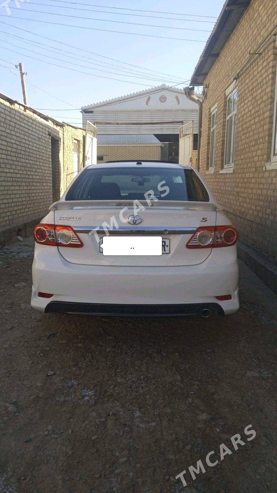 Toyota Corolla 2012 - 160 000 TMT - Мары - img 4