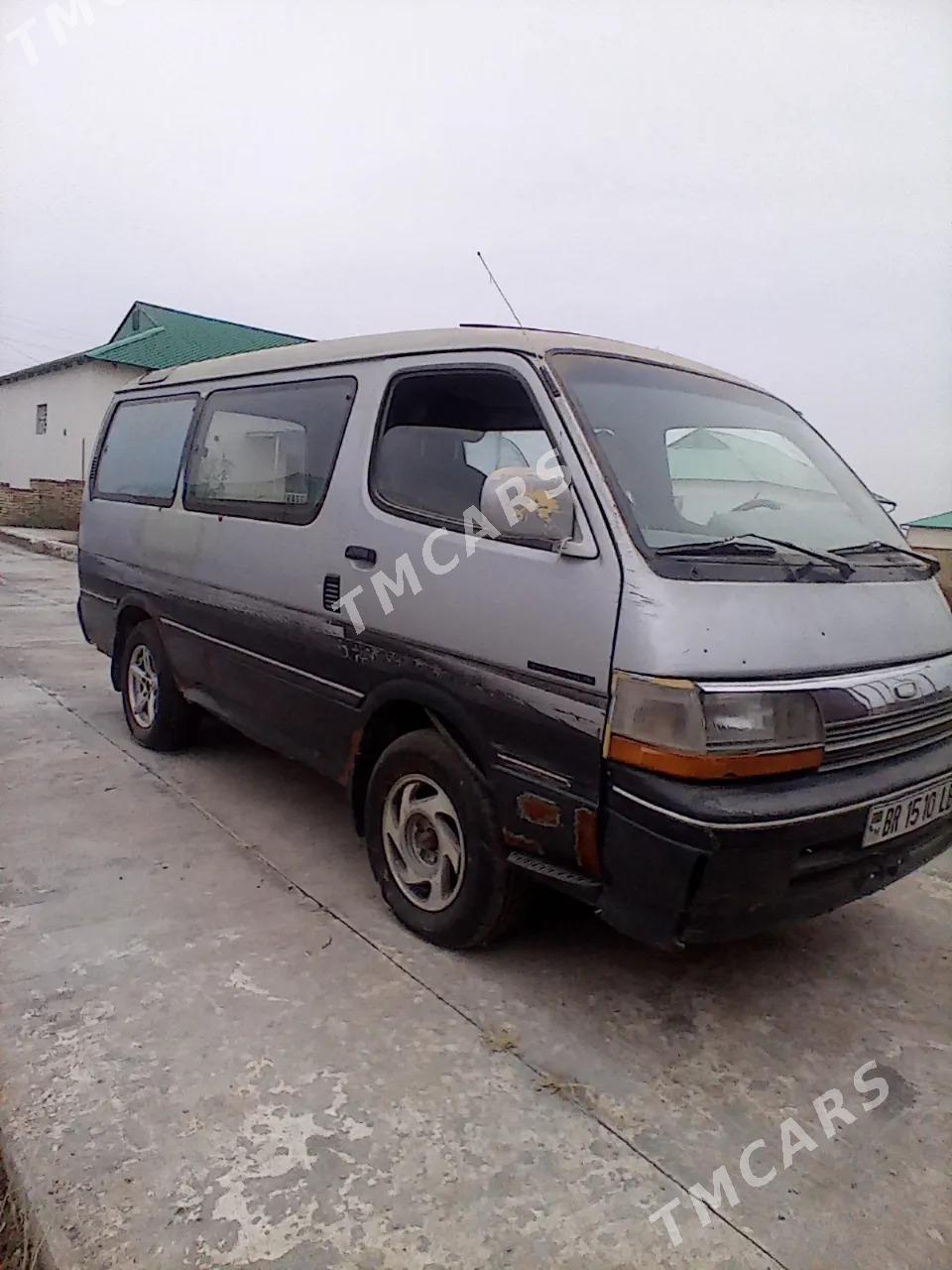 Toyota Hiace 1994 - 35 000 TMT - Гарабекевюл - img 2