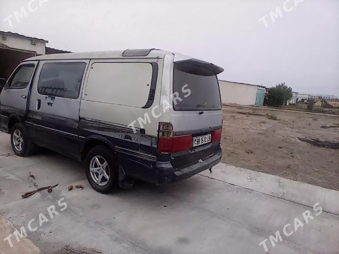 Toyota Hiace 1994 - 35 000 TMT - Гарабекевюл - img 5