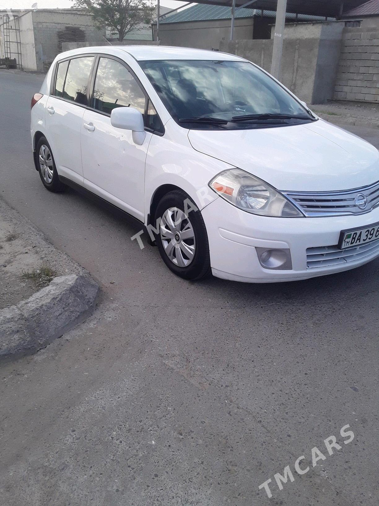 Nissan Versa 2009 - 106 000 TMT - Ашхабад - img 2