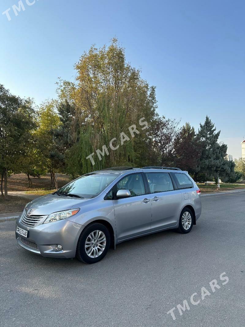 Toyota Sienna 2011 - 280 000 TMT - Aşgabat - img 2