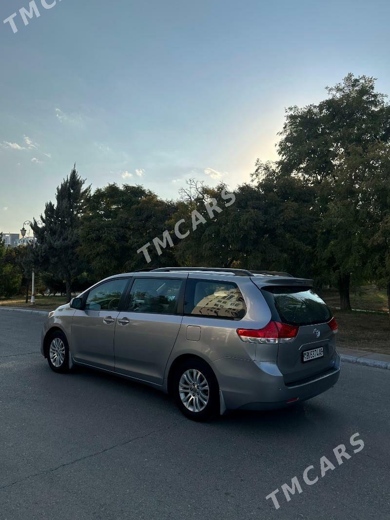 Toyota Sienna 2011 - 280 000 TMT - Ашхабад - img 5