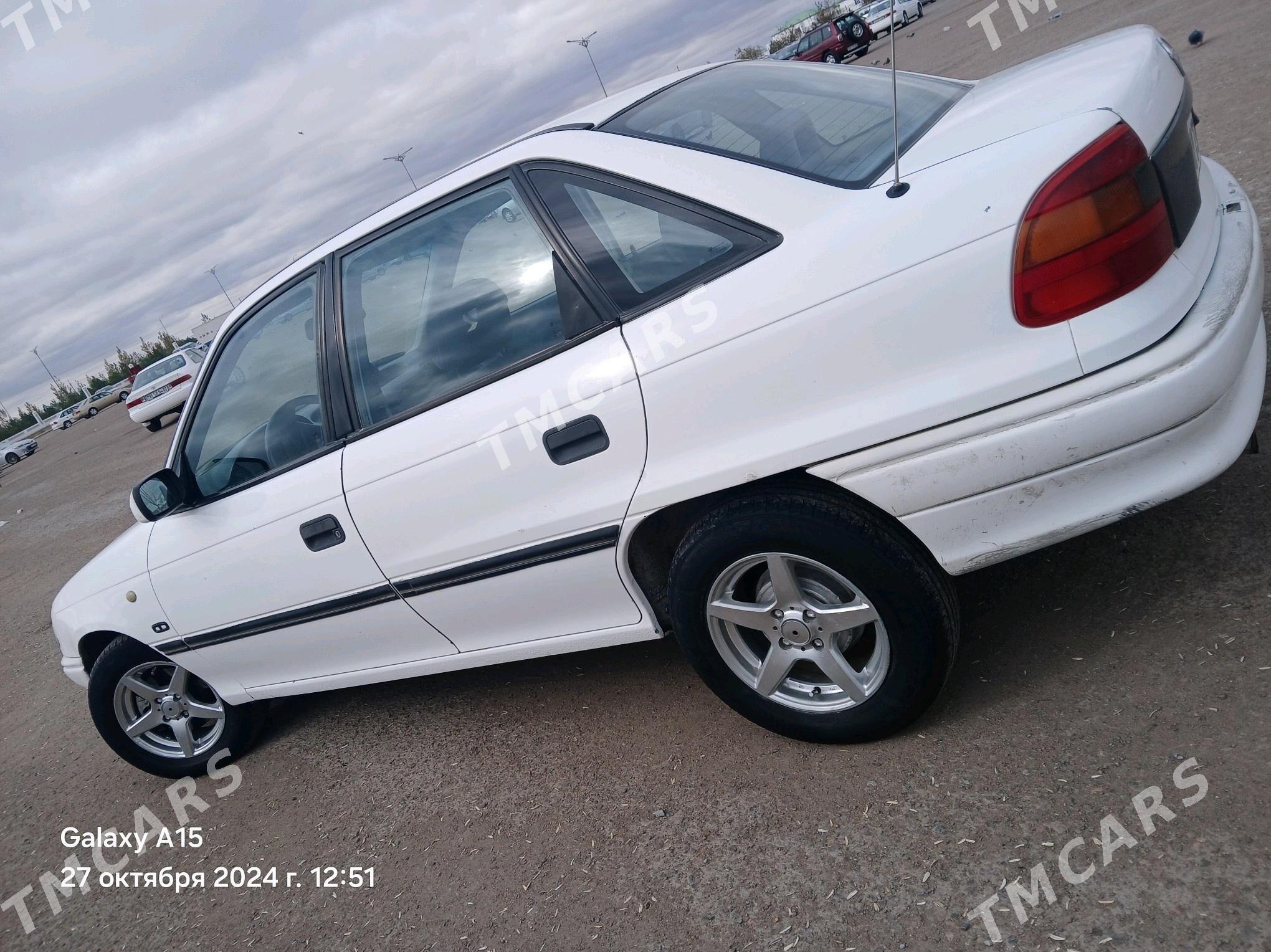 Opel Astra 1993 - 39 000 TMT - Türkmenbaşy etr. - img 6