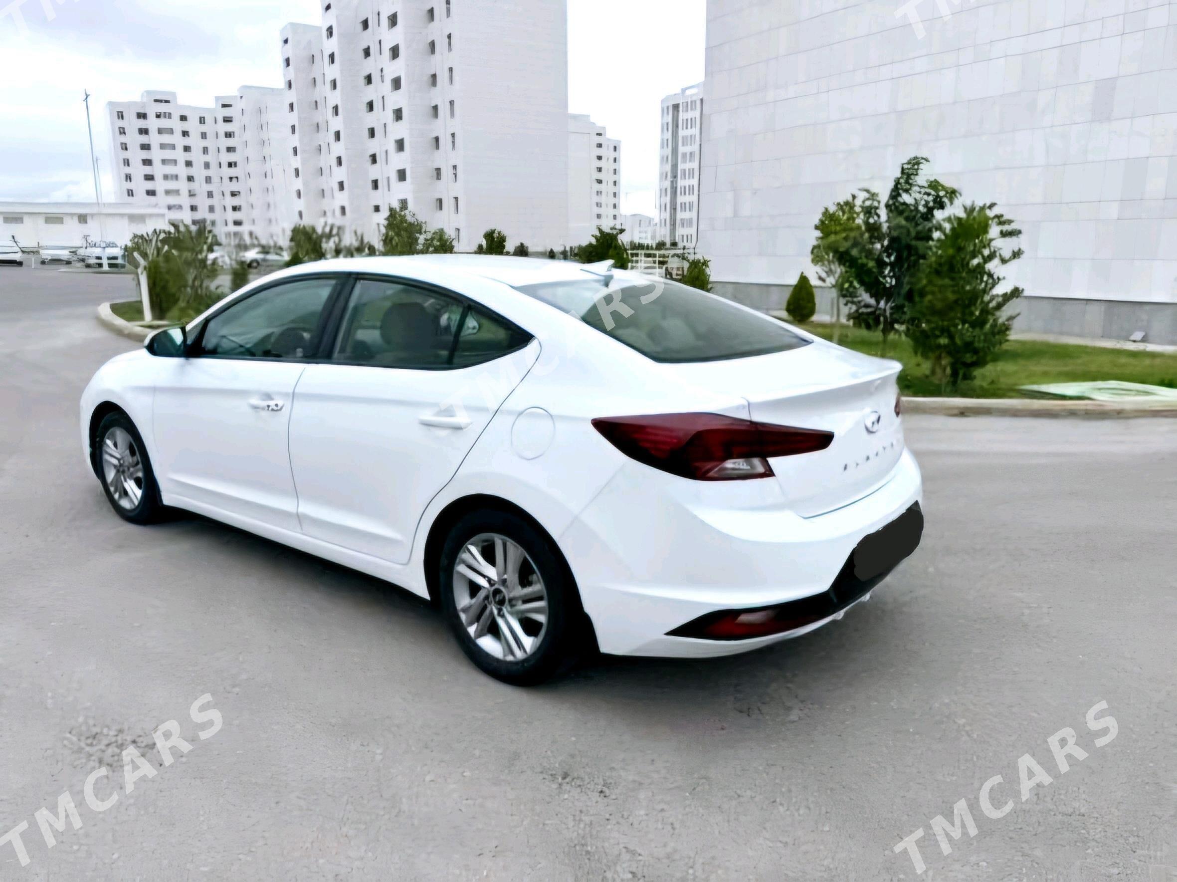 Hyundai Elantra 2020 - 238 000 TMT - Aşgabat - img 7