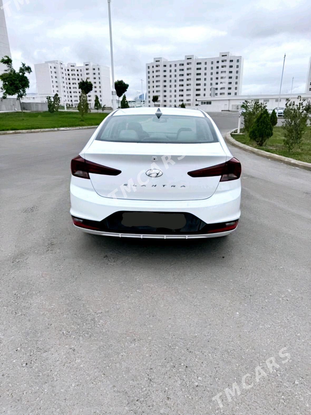 Hyundai Elantra 2020 - 238 000 TMT - Aşgabat - img 6