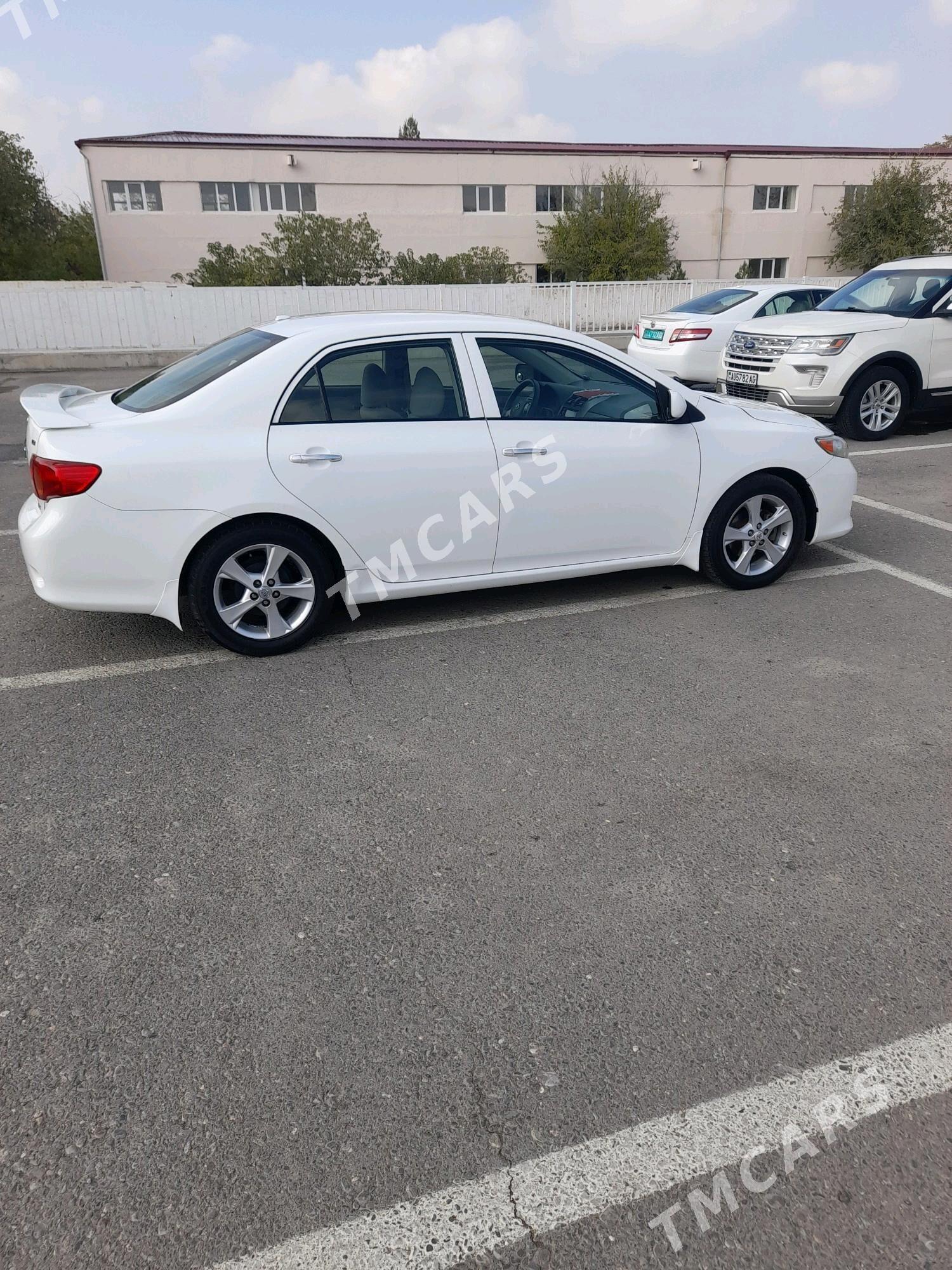 Toyota Corolla 2010 - 135 000 TMT - Ашхабад - img 4