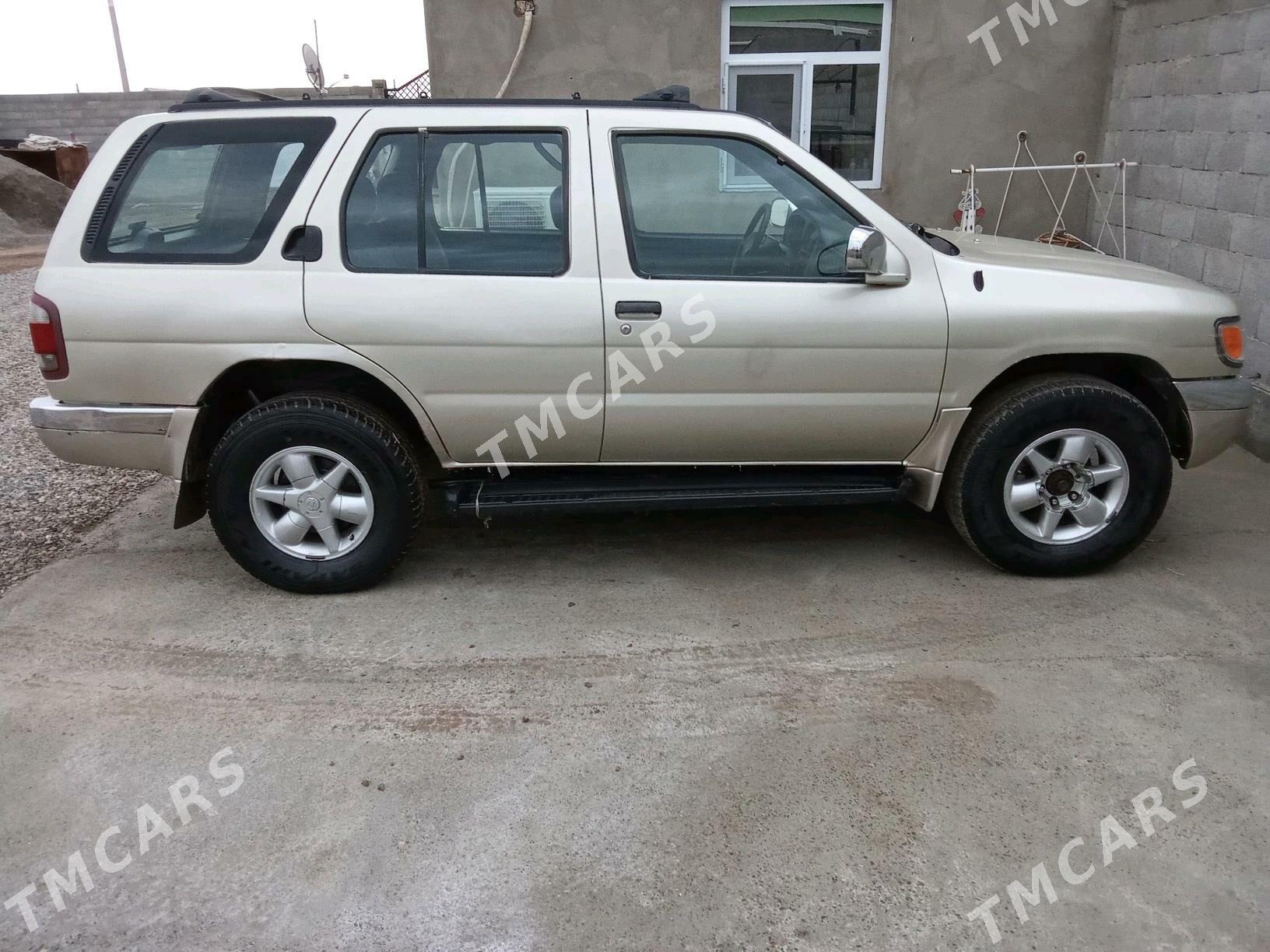 Nissan Pathfinder 1998 - 45 000 TMT - Теджен - img 2