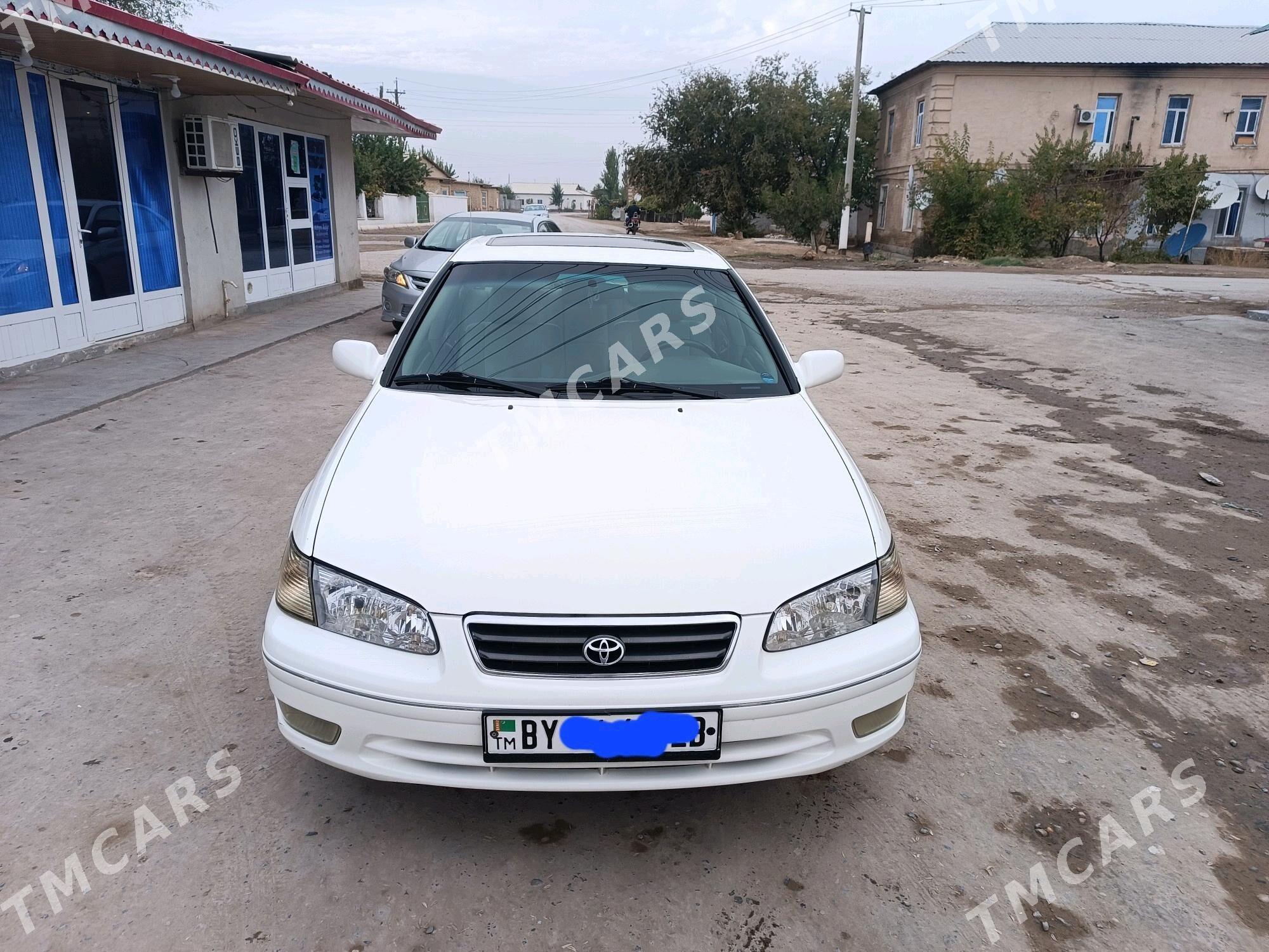 Toyota Camry 2000 - 180 000 TMT - Керки - img 2