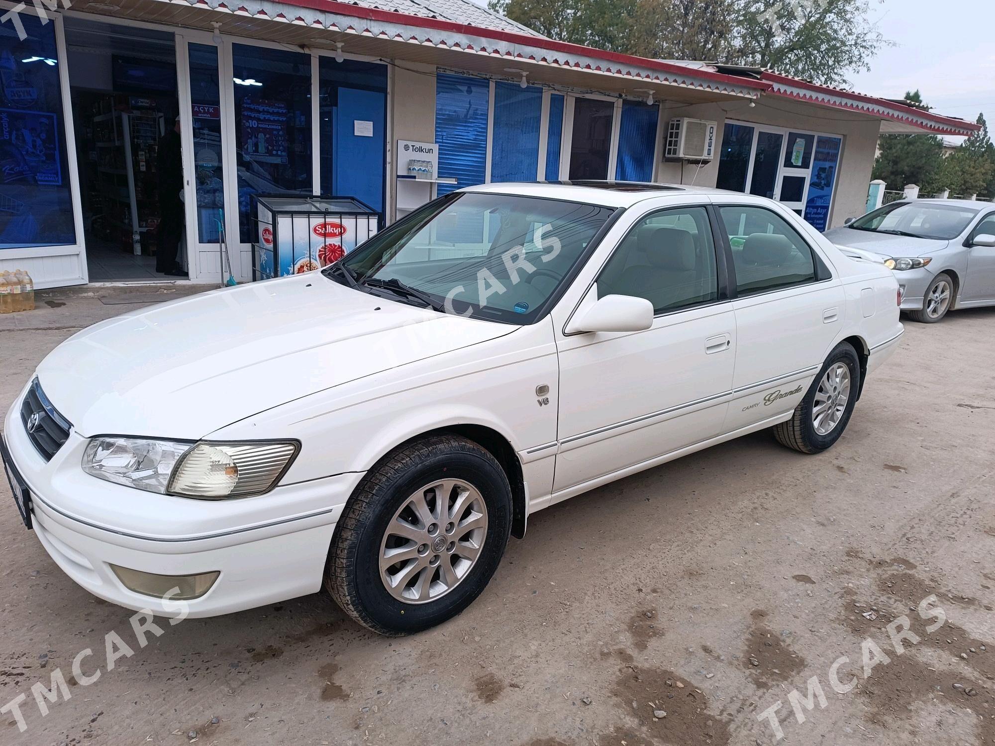 Toyota Camry 2000 - 180 000 TMT - Керки - img 7