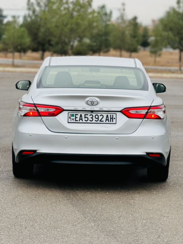 Toyota Camry 2019 - 230 000 TMT - Aşgabat - img 6