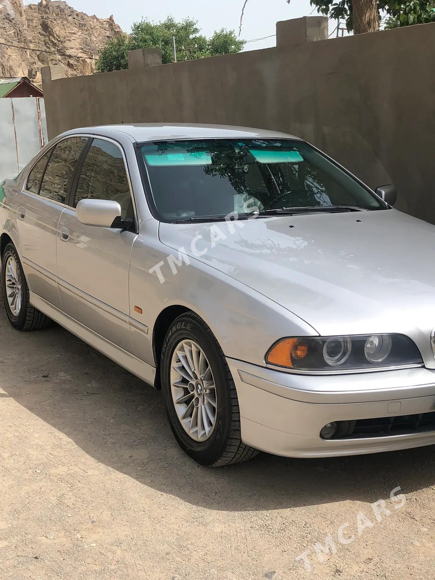 BMW E39 2002 - 100 000 TMT - Туркменбаши - img 6