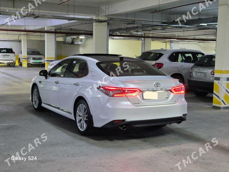 Toyota Camry 2023 - 685 000 TMT - Aşgabat - img 3