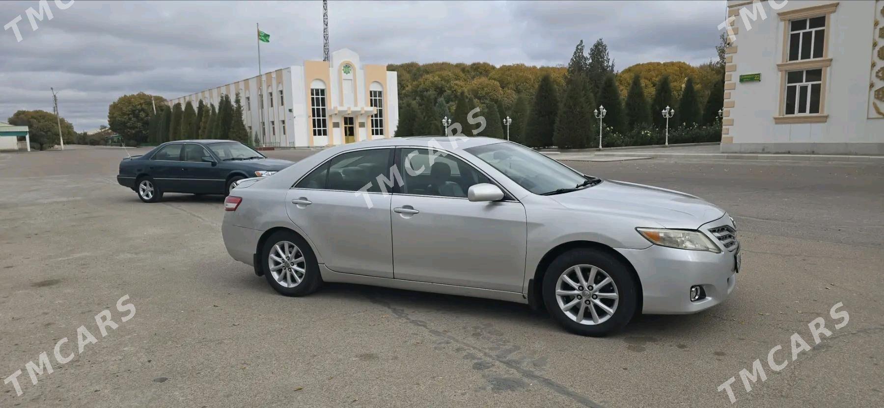 Toyota Camry 2010 - 170 000 TMT - Губадаг - img 5