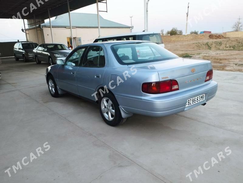 Toyota Camry 1995 - 78 000 TMT - Ёлётен - img 2