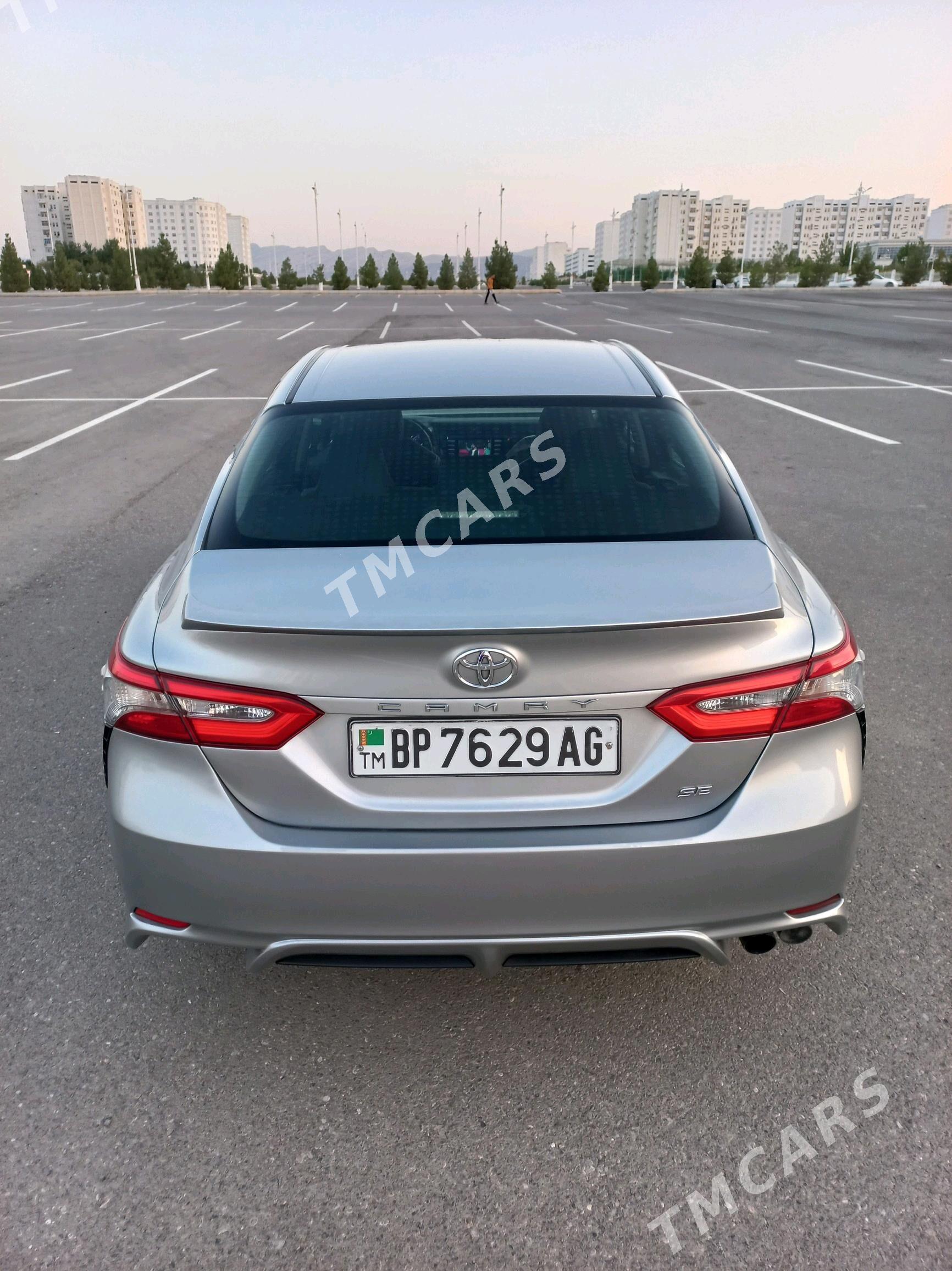 Toyota Camry 2018 - 300 000 TMT - Ашхабад - img 3